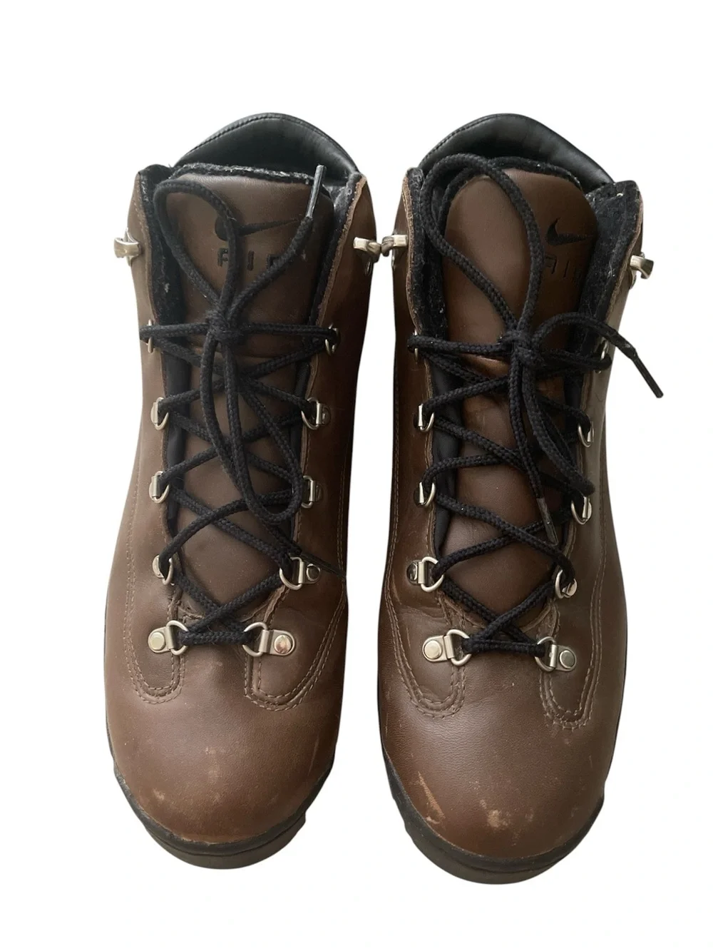 Nike Vintage ACG Hiking Boots - Durable Outdoor Footwear